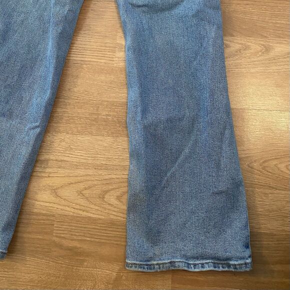 Levis Jeans Womens Blue High Waisted Crop Flare Mid-Stretch A09670000 26x27 - Picture 11 of 16